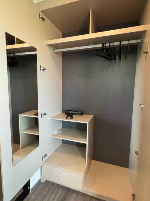 Modern Near Icon Siam & Bts Krung Thonburi Appartement