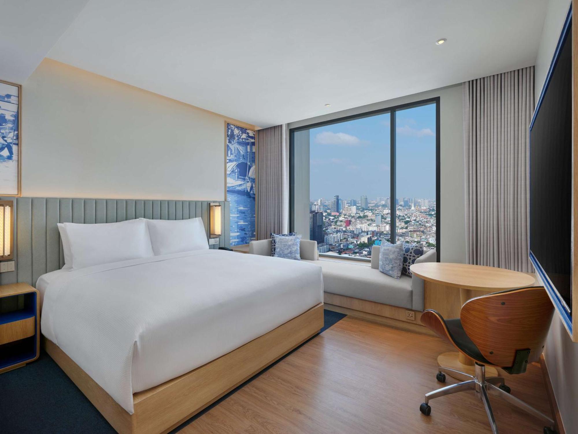 Hilton Garden Riverside