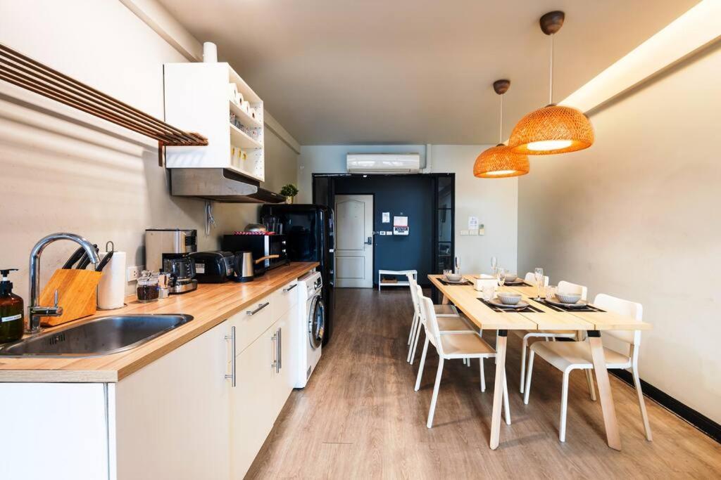 Bangrak Netflix 2 Bedroom 31fl View * Bangkok