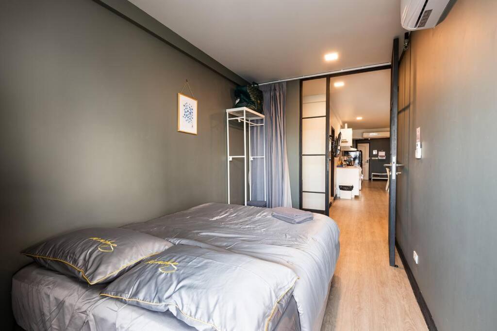 Bangrak Netflix 2 Bedroom 31fl View Bangkok