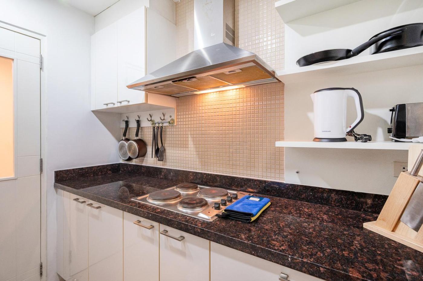 Apartment Bts Phromphong Sukhumvit 24 Family 2 Bedroom 2 Bathroom Bangkok