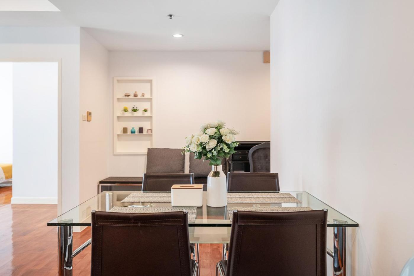 Bts Phromphong Sukhumvit 24 Family 2 Bedroom 2 Bathroom Apartment