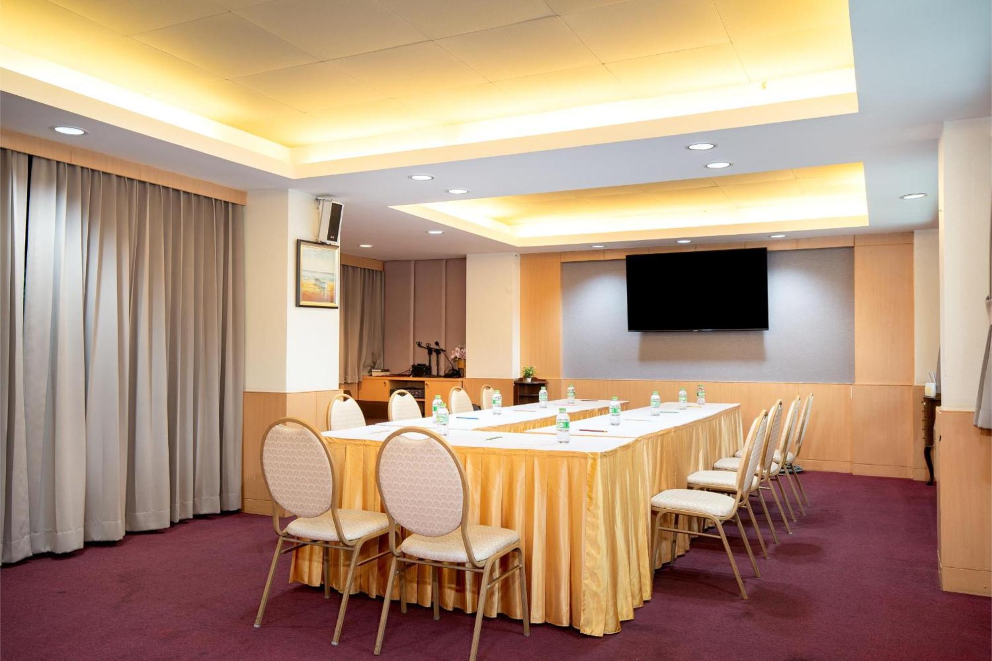 P-park Hotel 3*