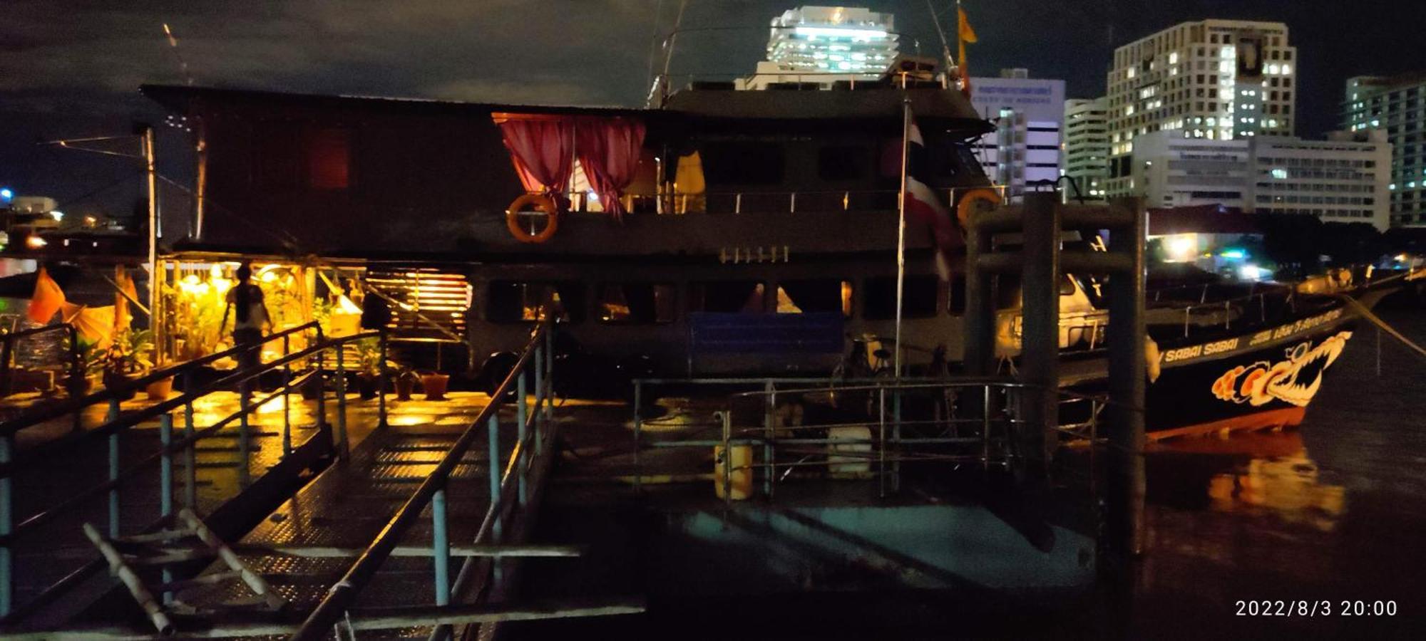 Botel Sabai Sabai Liveaboard Bangkok