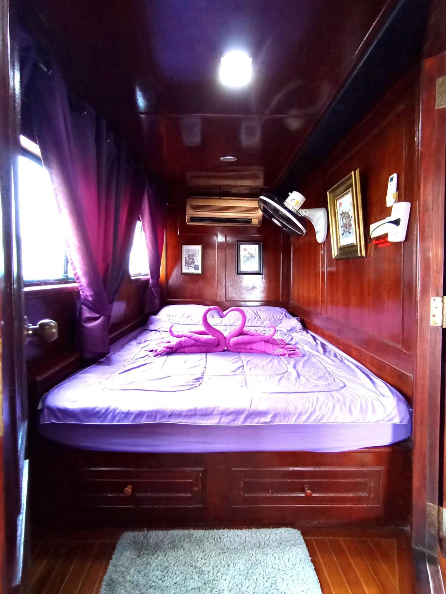Botel Sabai Sabai Liveaboard