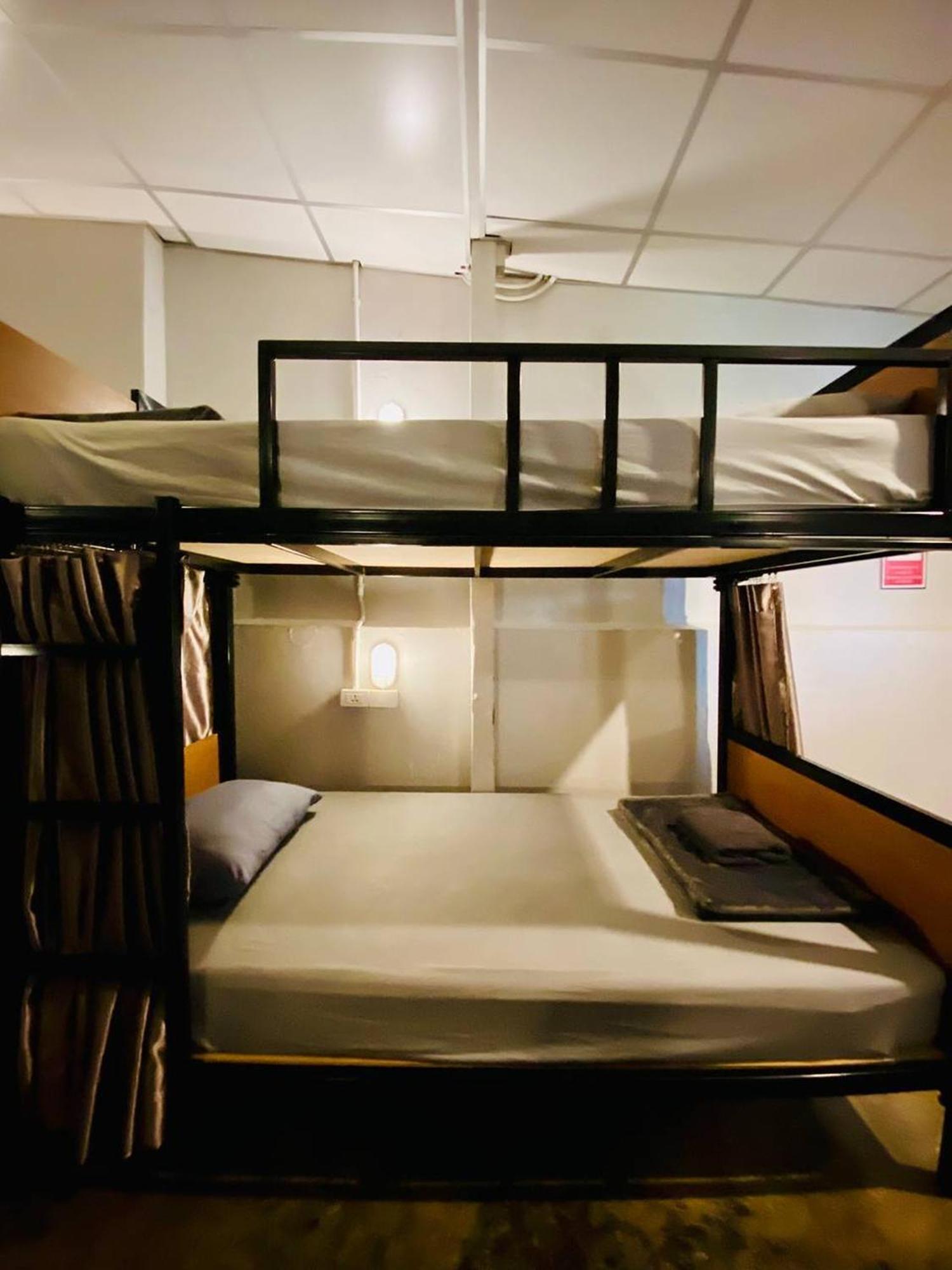 Hostel Lemon Siam Petchaburi Road *
