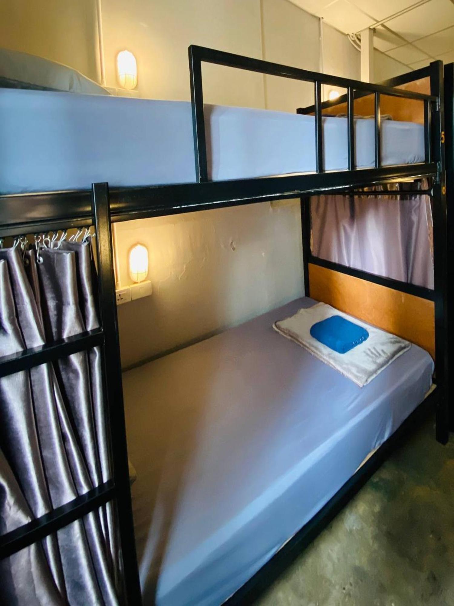 Hostel Lemon Siam Petchaburi Road