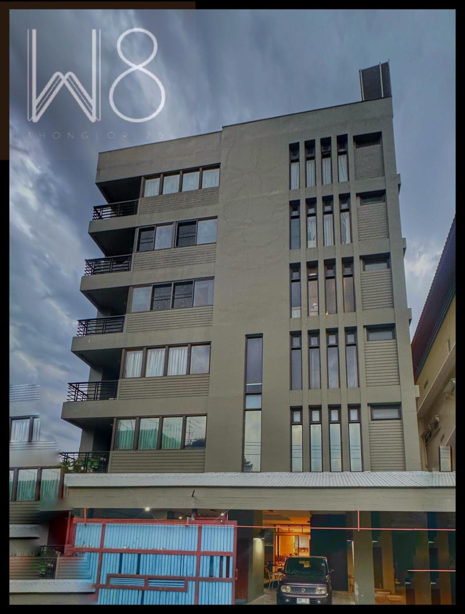 Apartment W8 Rise Lux Condo, 3 Bedroom Penthouse, Hip Bkk 5 Min From Thonglo Bts Station, Ok After The Earthquake Bangkok