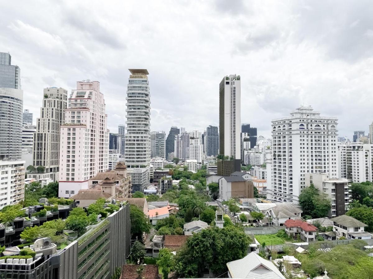 Upscale Living 1br - Ultra Fast Wifi - Phrom Phong Apartment