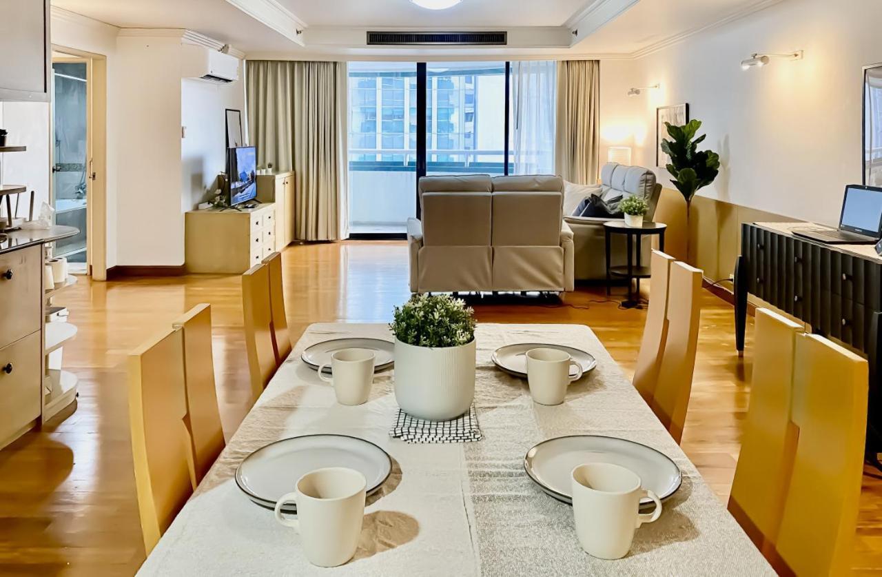 Luxury Modern 2br 145 Sqm - Bts Asok - Ultra Fast Wifi Apartment *