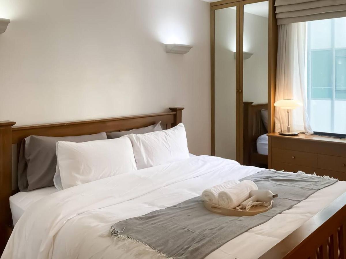 Apartment Luxury Modern 2br 145 Sqm - Bts Asok - Ultra Fast Wifi Bangkok