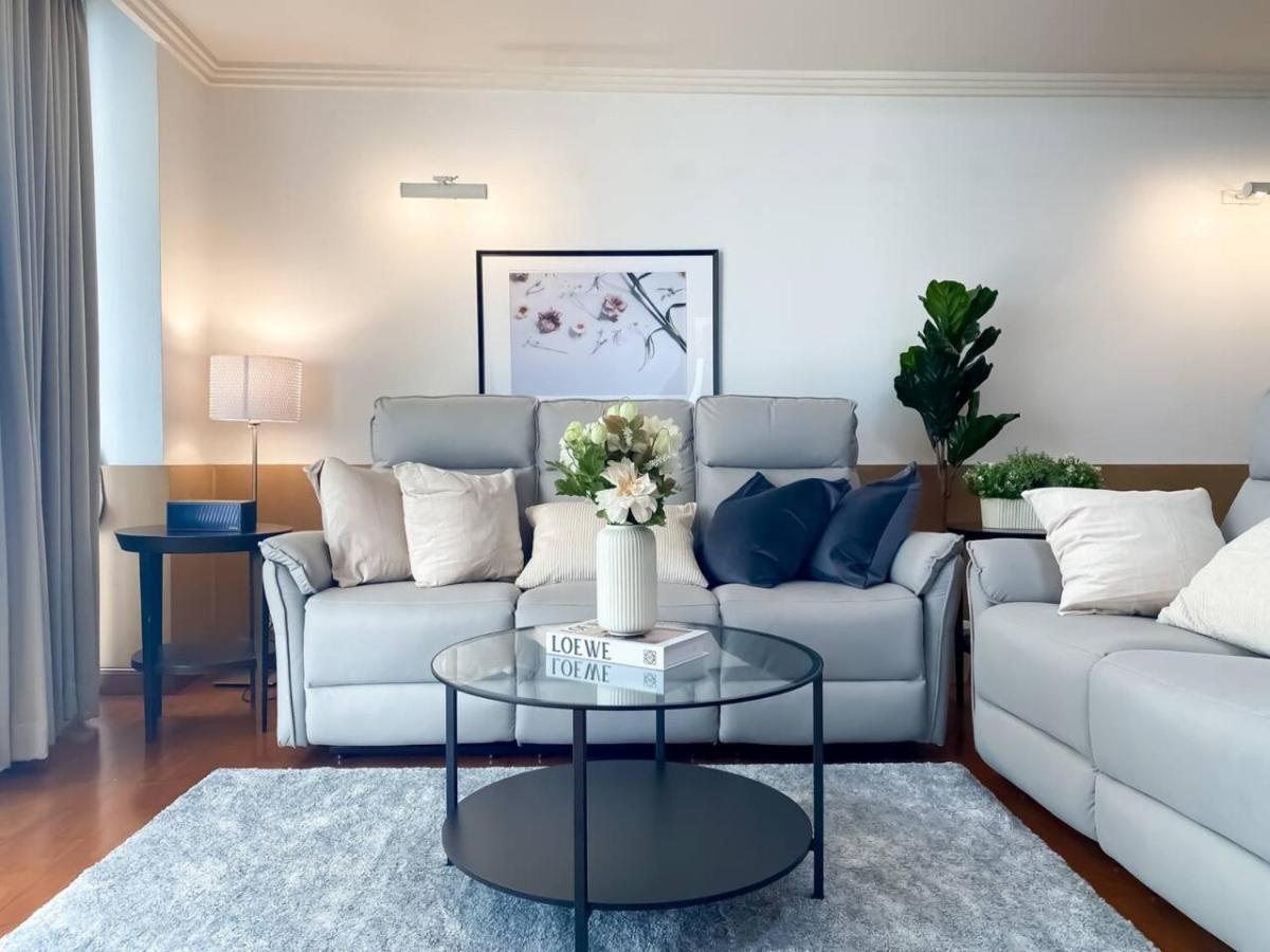 Apartment Luxury Modern 2br 145 Sqm - Bts Asok - Ultra Fast Wifi *