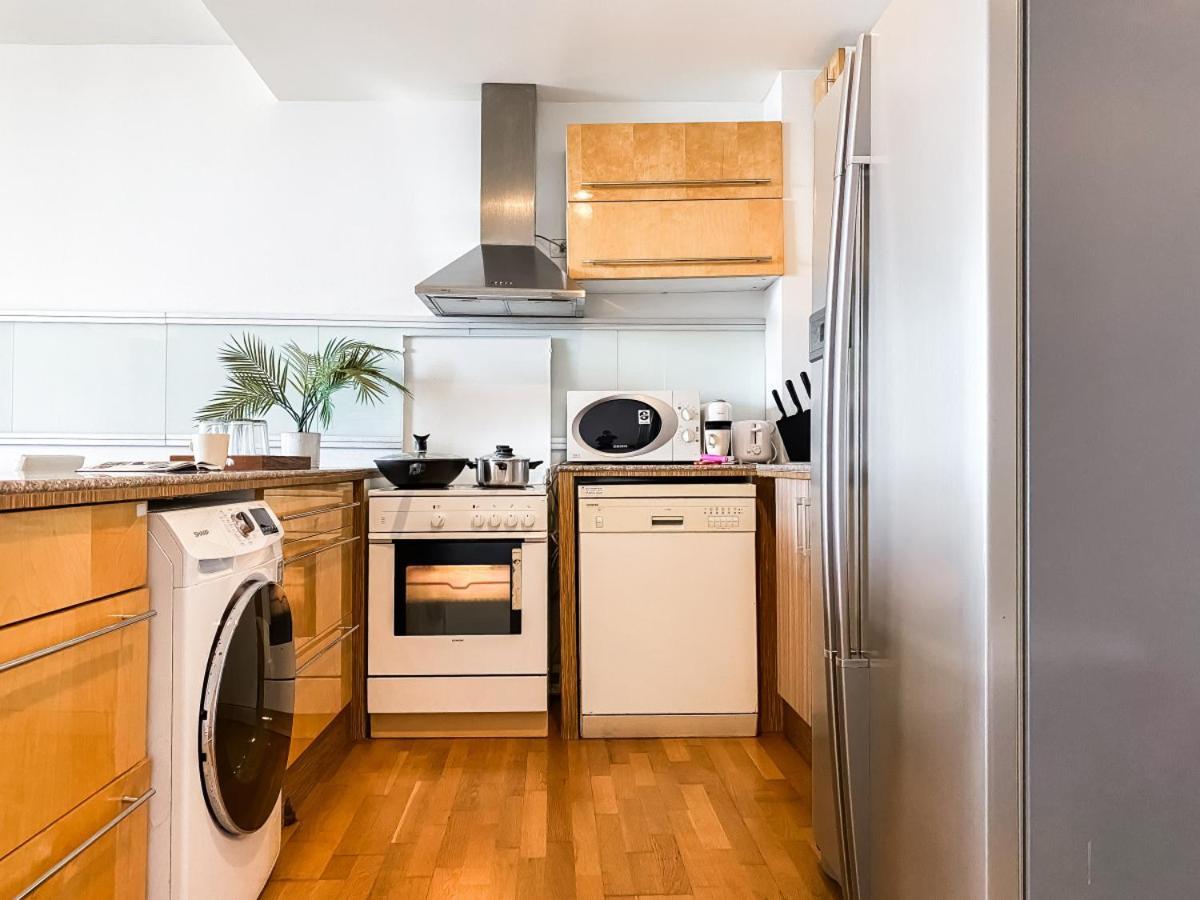 Pangsapuri Downtown View 65 Sqm - Ultra Fast Wifi - Sathorn *