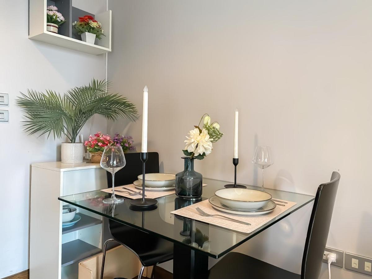 Stylish Riverview 1br - Ultra Fast Wifi - Phrom Phong *