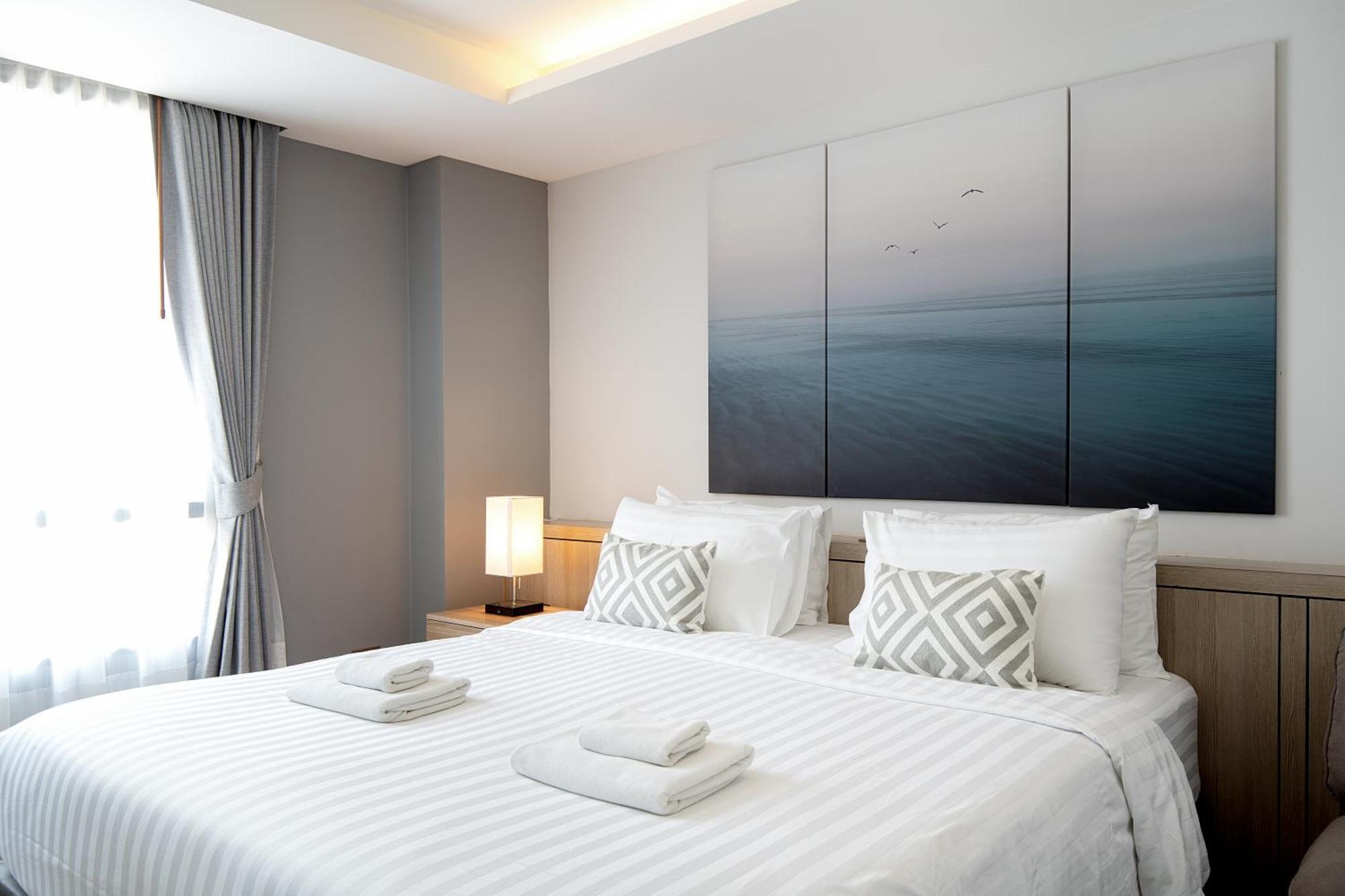 The Riski At Bangphlat Station Sha Hotel
