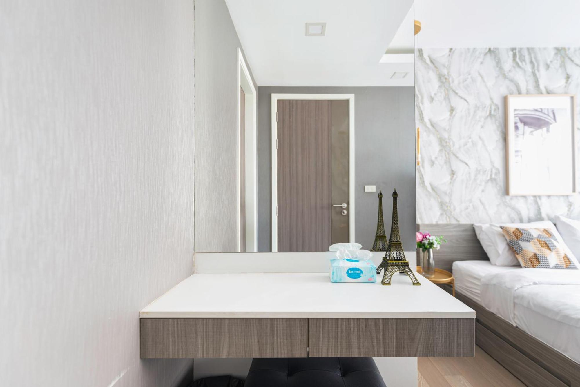 Apartment Dazzle Sukhumvit 7 By Lefoyer Bangkok