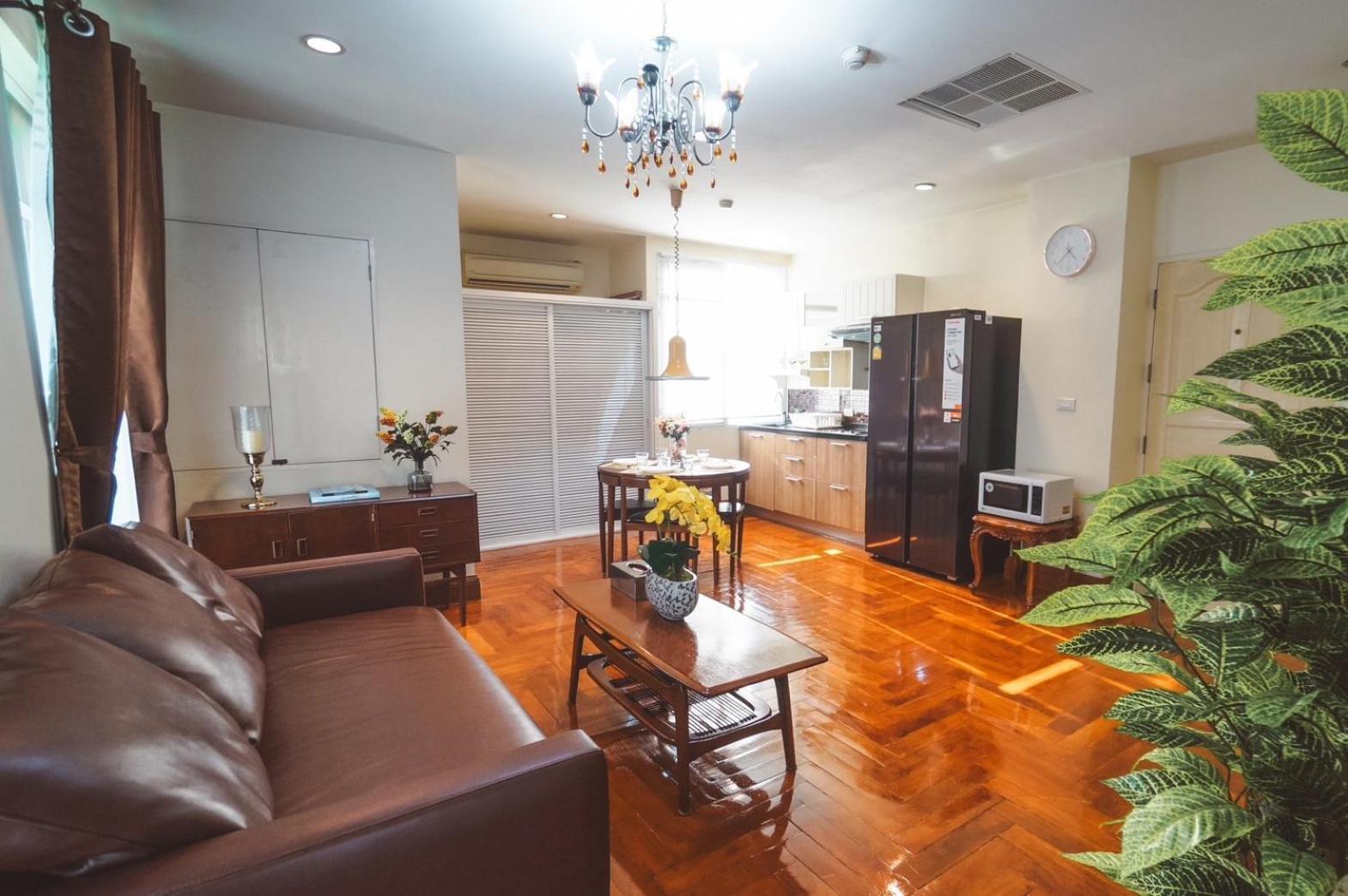 Apartment Chez Moi Private Executive Sukhumvit 26 *