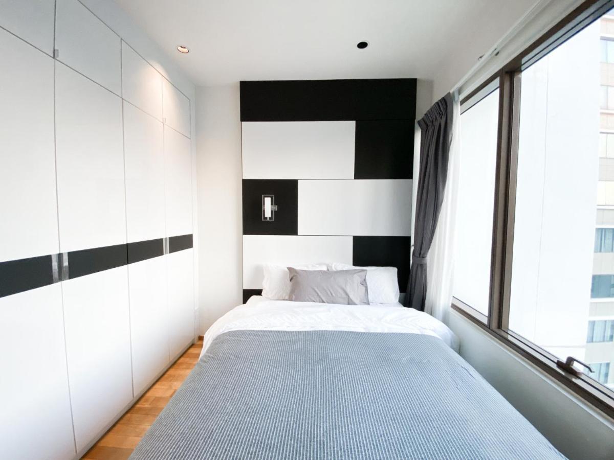 Rumah percutian The Grand Penthouse 2br Ultra Fast Wifi Sukhumvit Bangkok