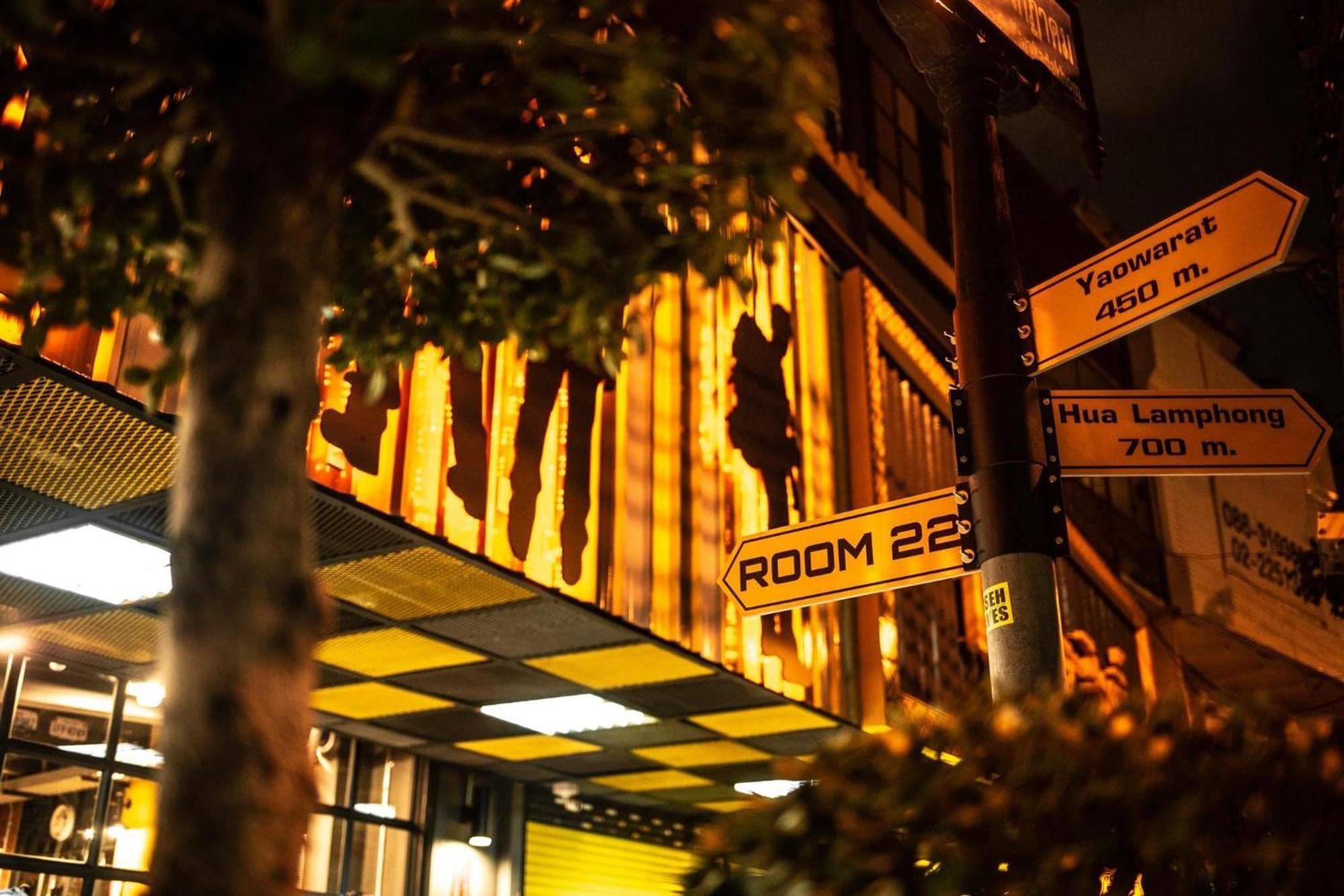 22 Hostel *