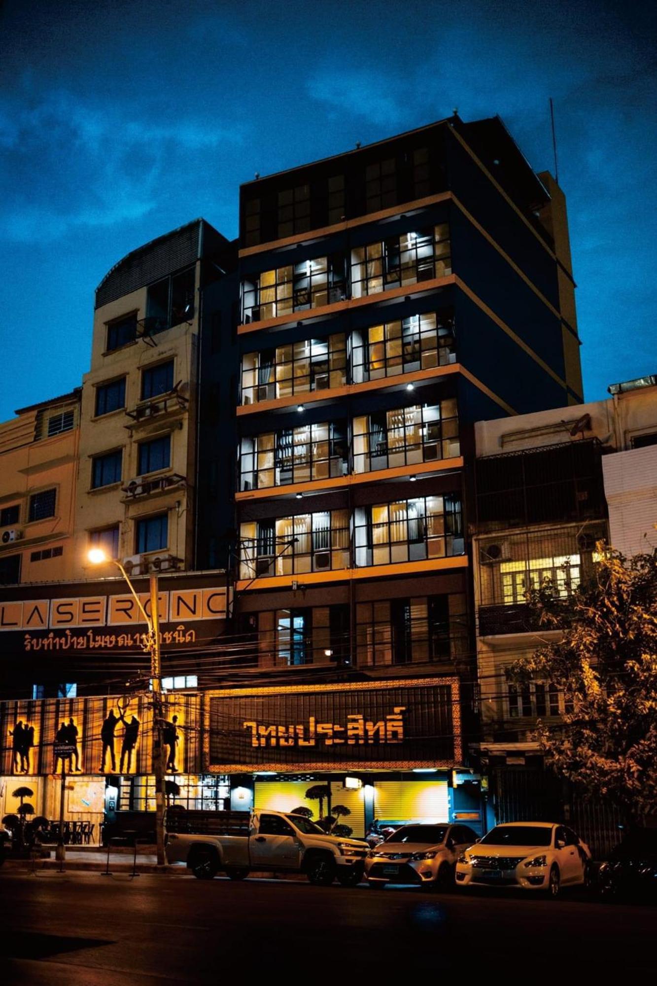 22 * Bangkok