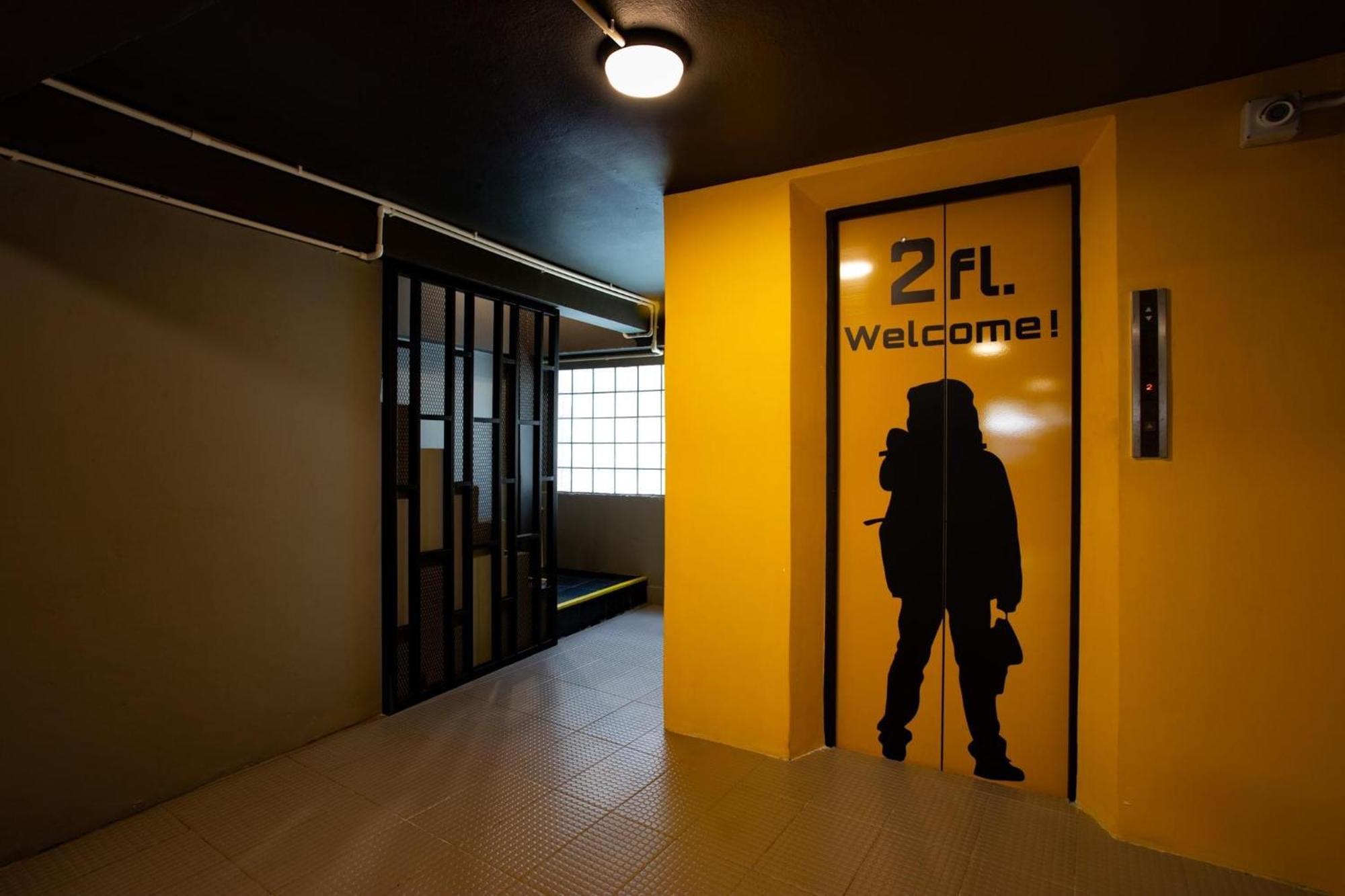 Hostel 22 *