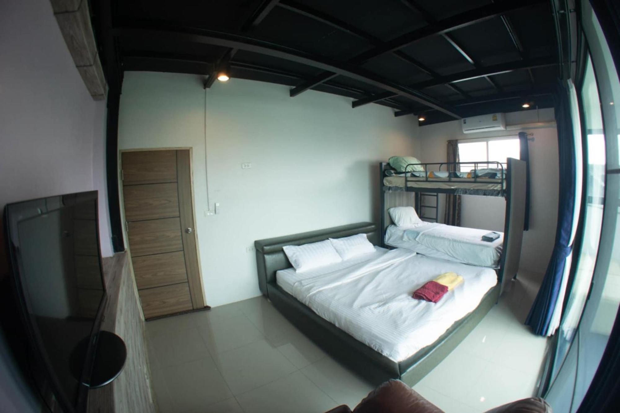 Hostel Baan1668 Hometel Near Chinatown One *