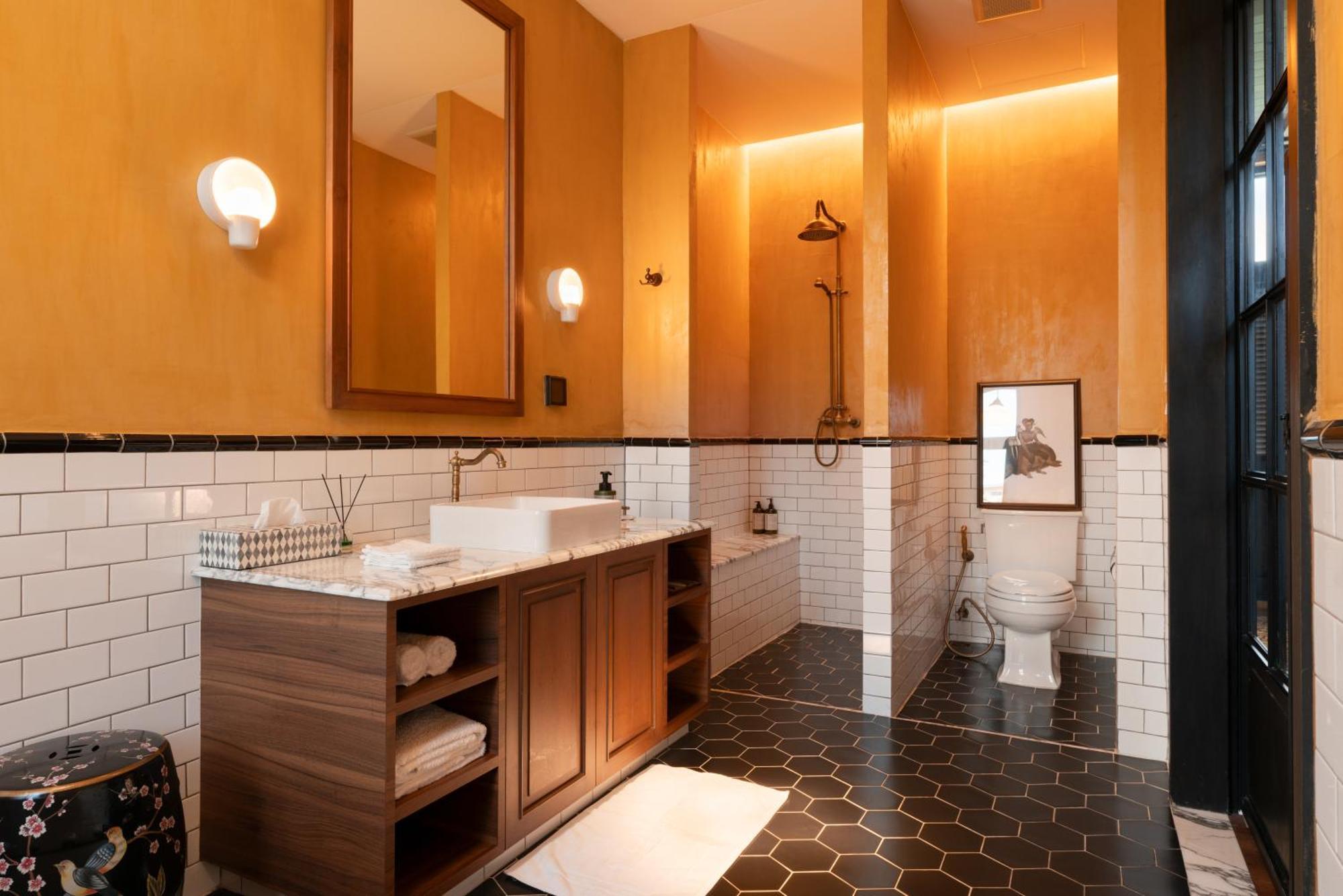 Wanyu Mansion - Boutique Mansion, Sukhumvit 63 Homestay *