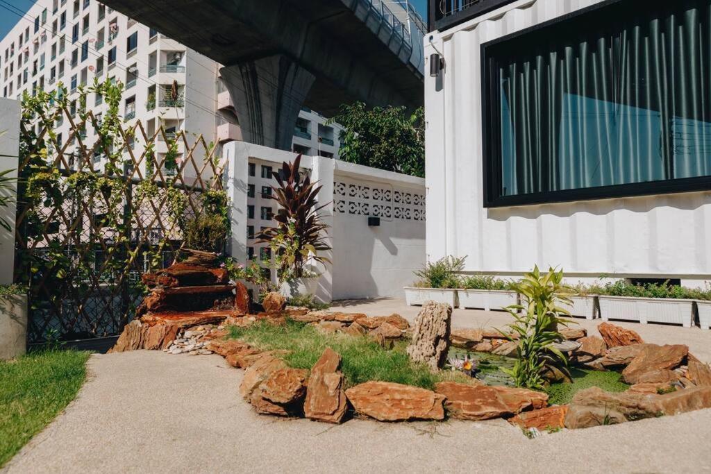 浪漫花园的两卧民宿 独立庭院 近mrt 3 Holiday home Bangkok
