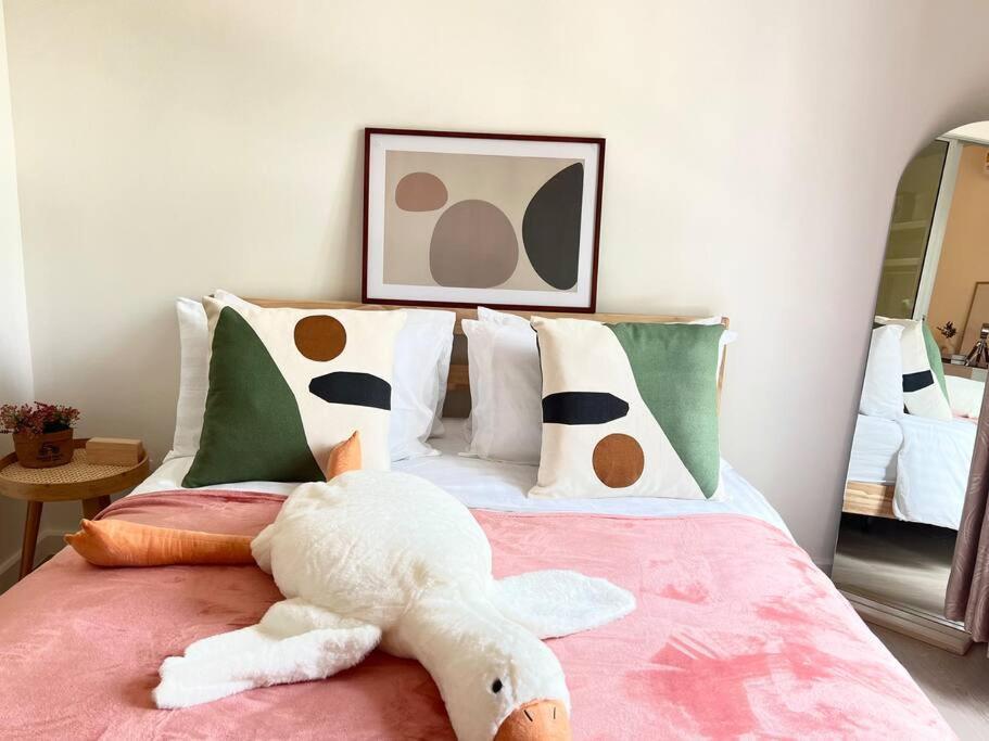 Apartment Self Check In 10min To Bkkairport Train2town Near Mall Local Market Wifi Bangkok