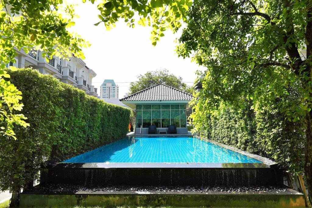 Sukhumvit 16 Townhouses, Inhome Luxury Residences Holiday home *