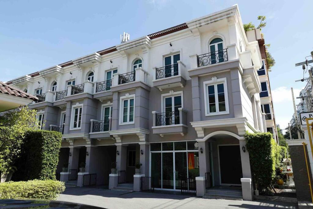 Sukhumvit 16 Townhouses, Inhome Luxury Residences Bangkok