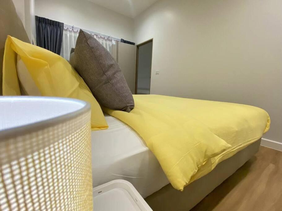House 2rooms 3beds,mrt Rama9