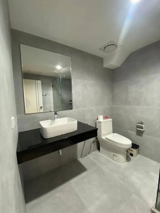 House 2rooms 3beds,mrt Rama9 Bangkok