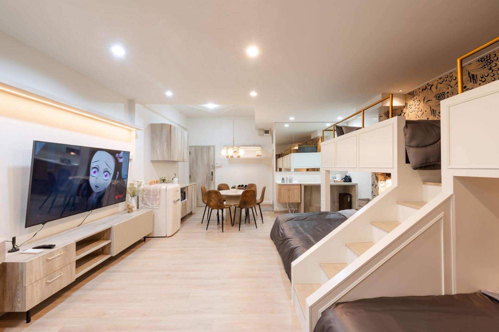 Fm Ratchada Hostel Bangkok