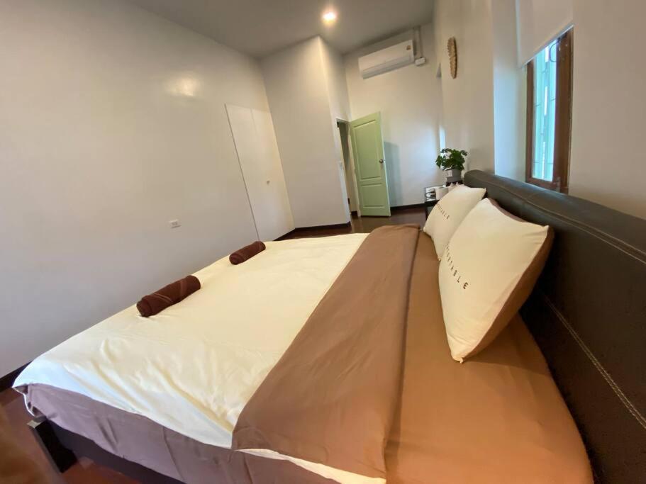 House 3 Rooms,silom,china Town,bts Surasak