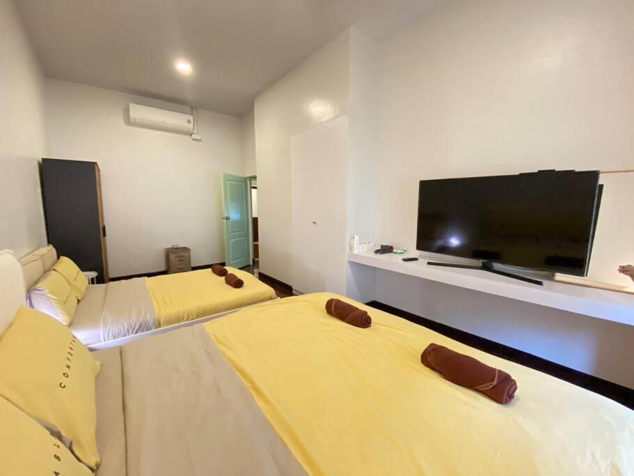 House 3 Rooms,silom,china Town,bts Surasak