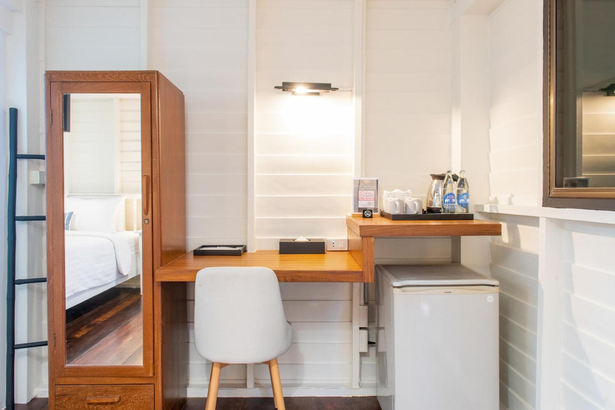 Bangphlat Hotel 3*