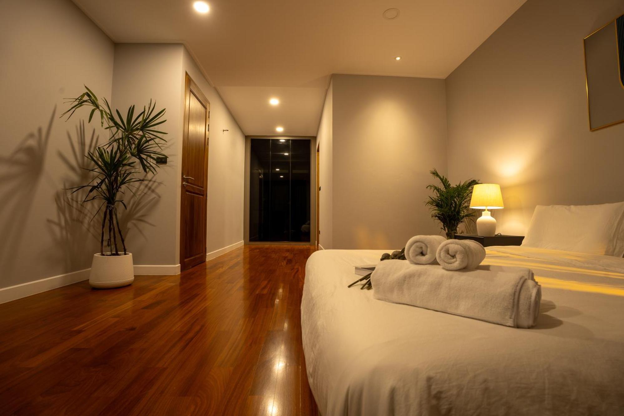 Villa 943summer Villa曼谷中心asok&tong Lor800平海天别墅 *