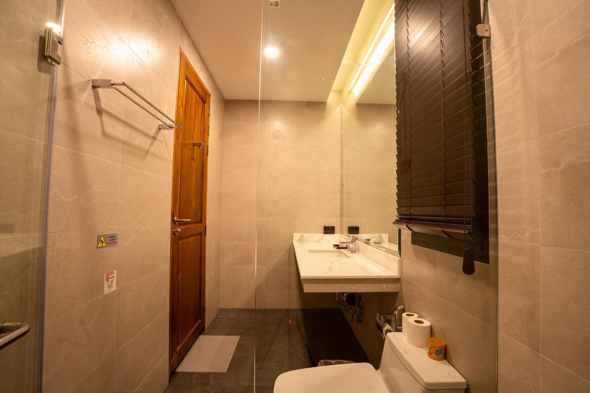 Villa 943summer Villa曼谷中心asok&tong Lor800平海天别墅