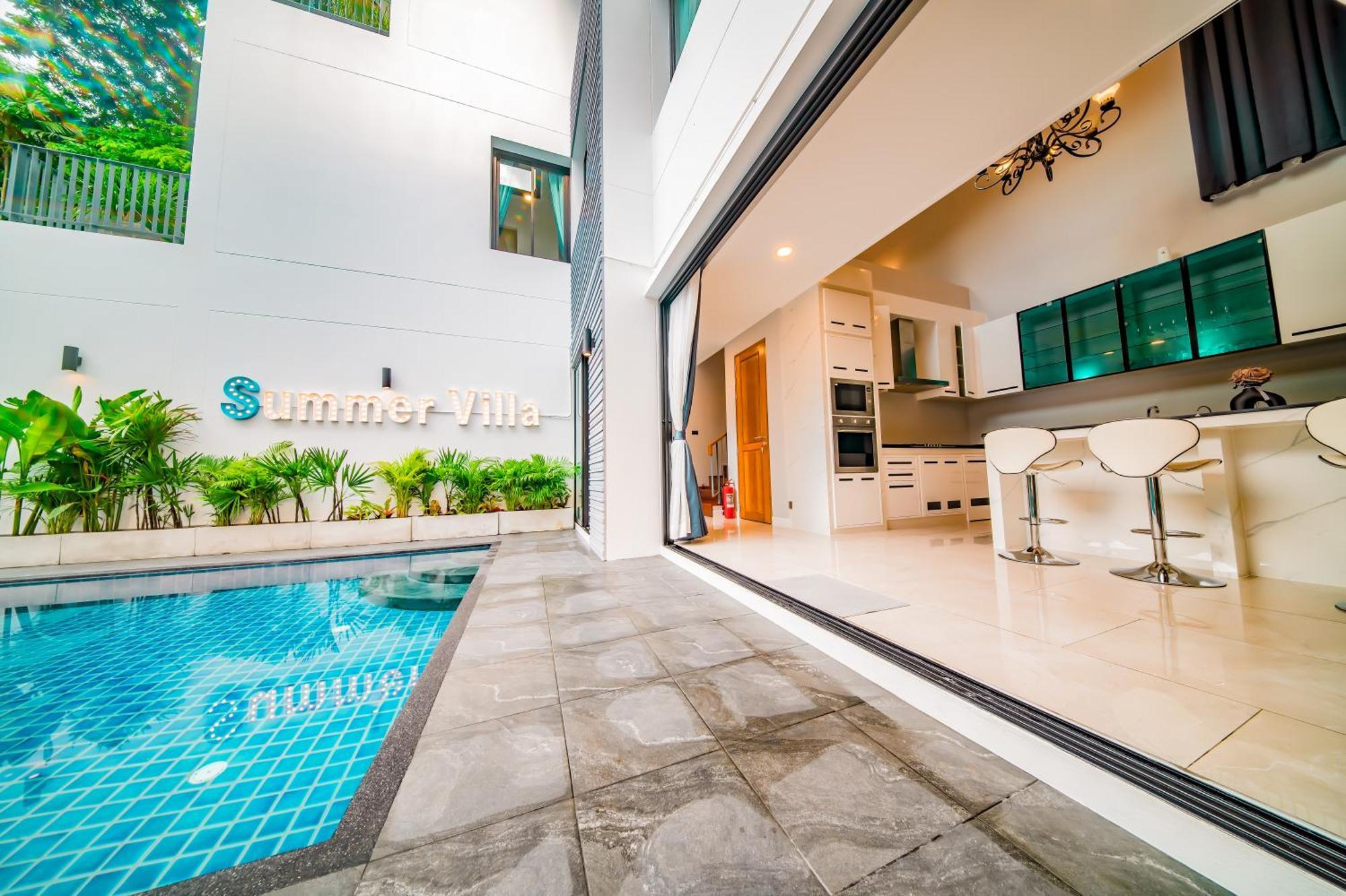 Villa 943summer Villa曼谷中心asok&tong Lor800平海天别墅 *