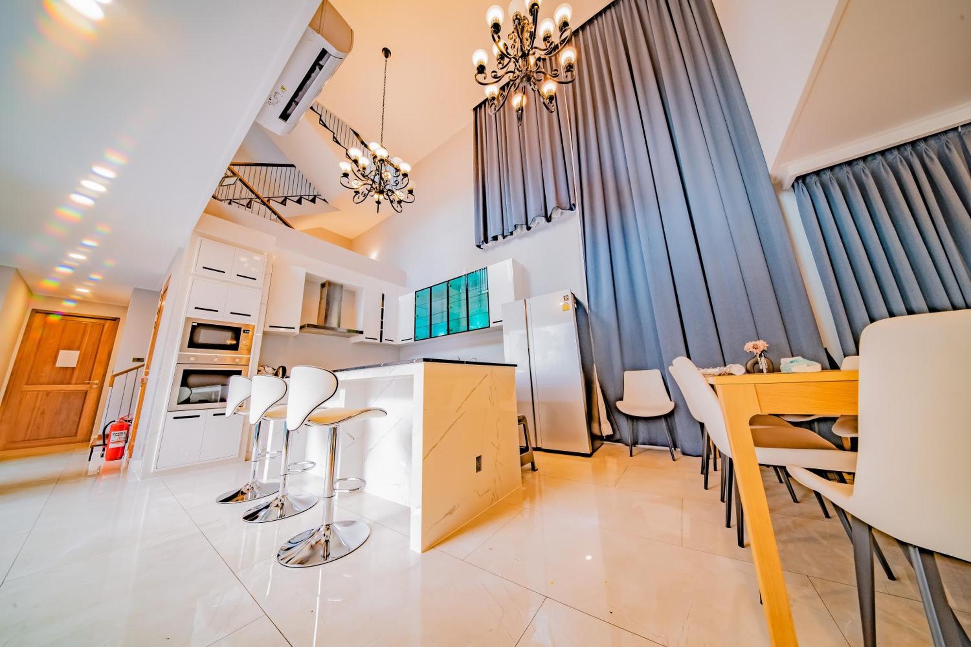 Villa 943summer Villa曼谷中心asok&tong Lor800平海天别墅 Bangkok