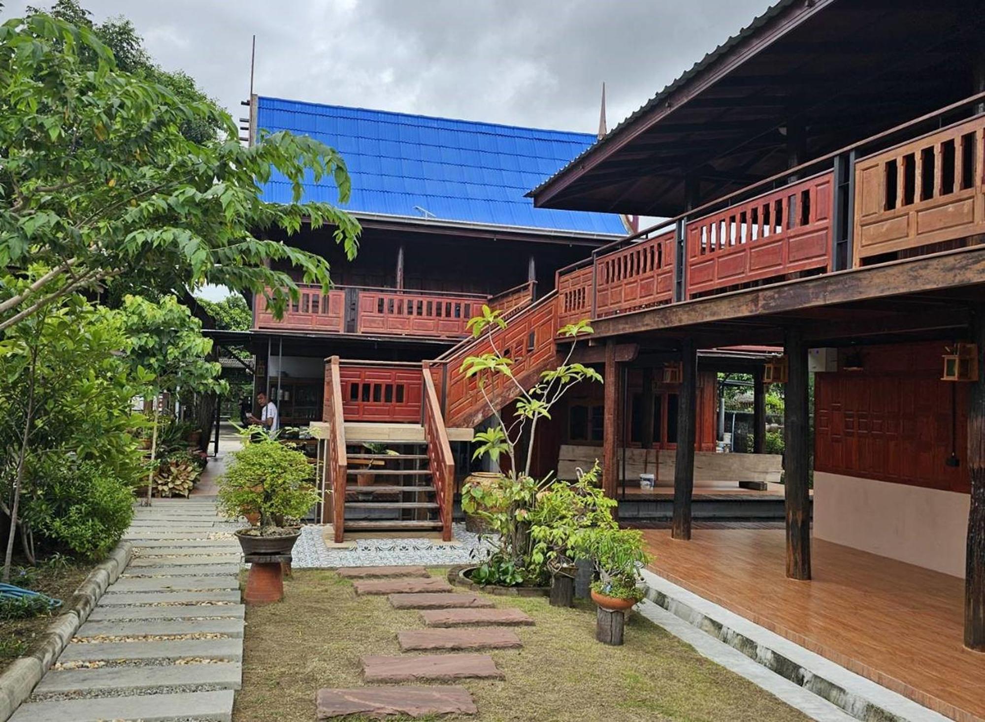 Hotel Nipatra