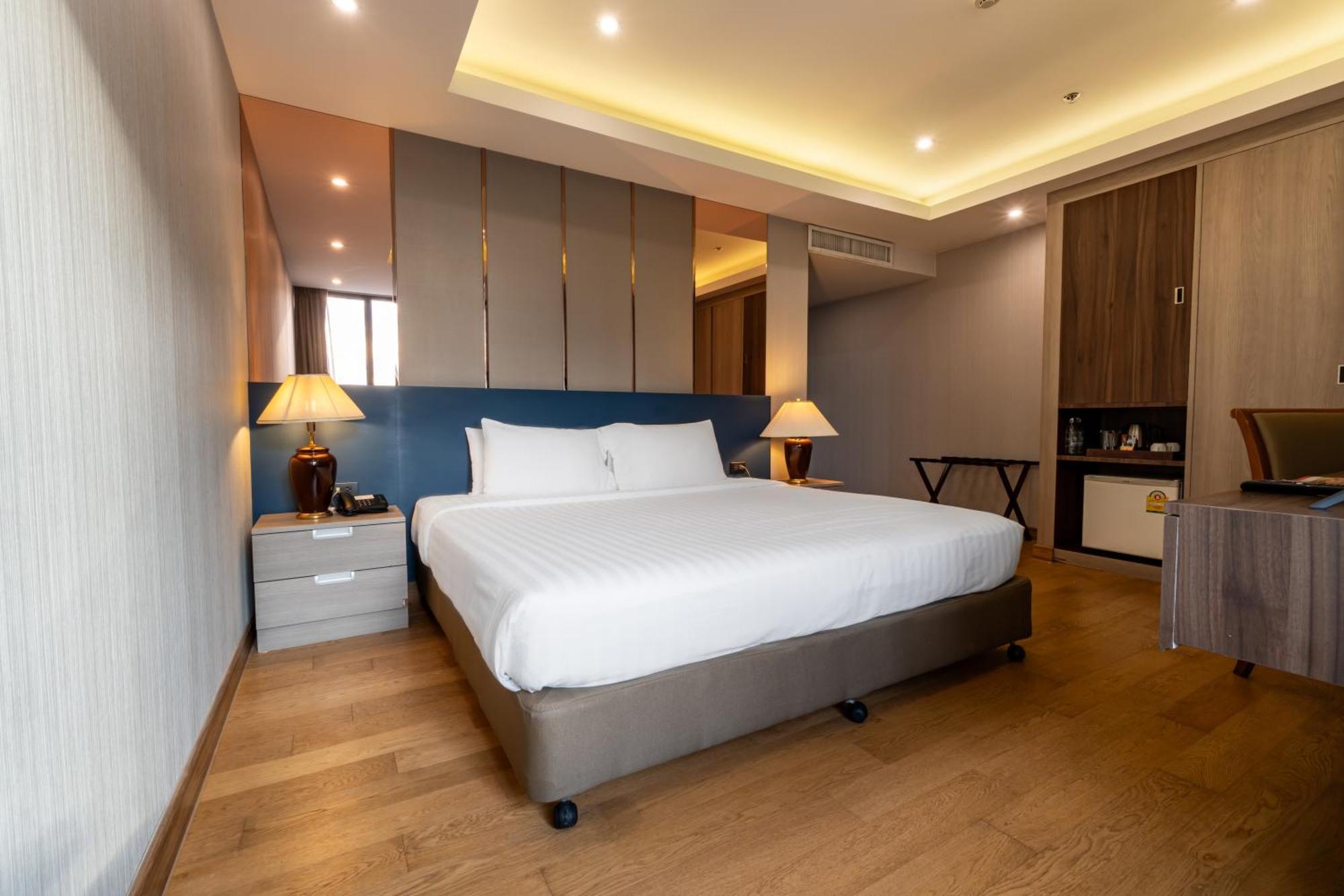 Rembrandt Sukhumvit - Sha Extra Hotel 4*