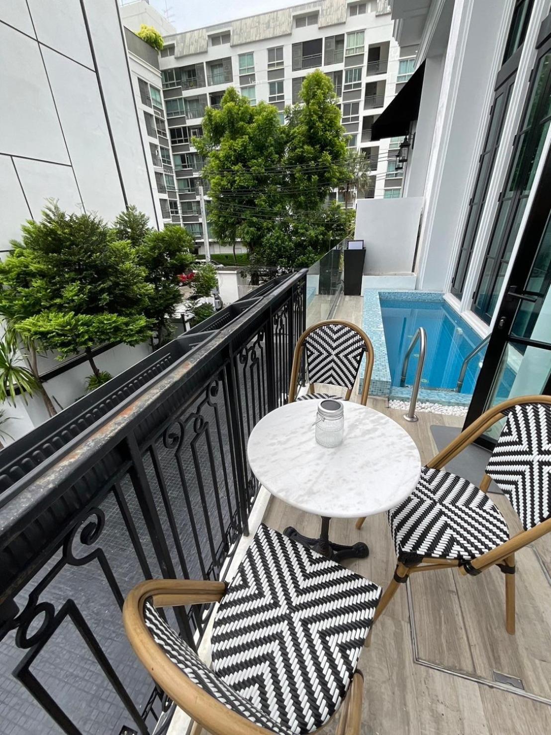Luxury Pool 5br 12pax With Private Lift In Ekkamai *