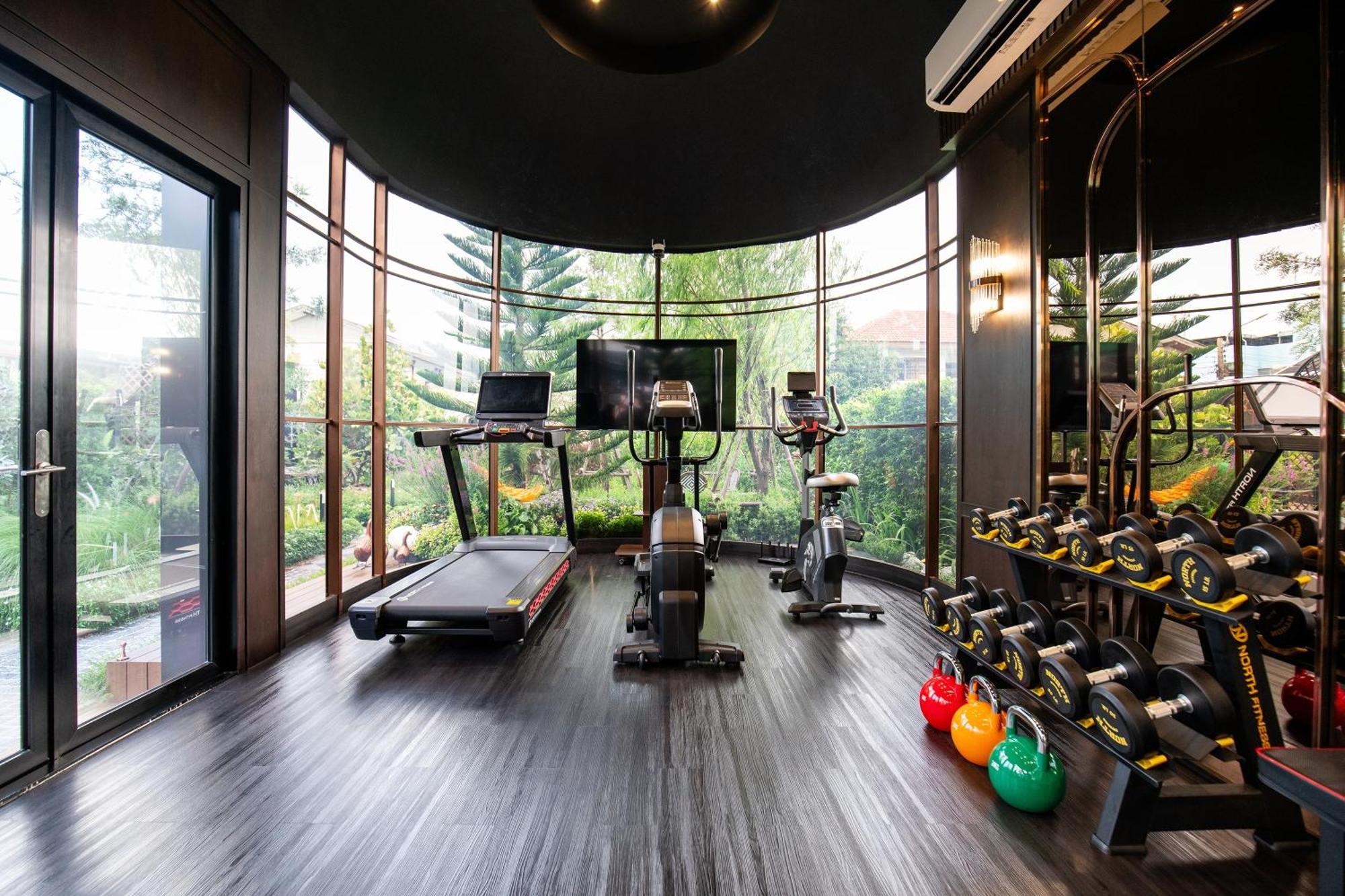 Hotel The One Smart Living 4*