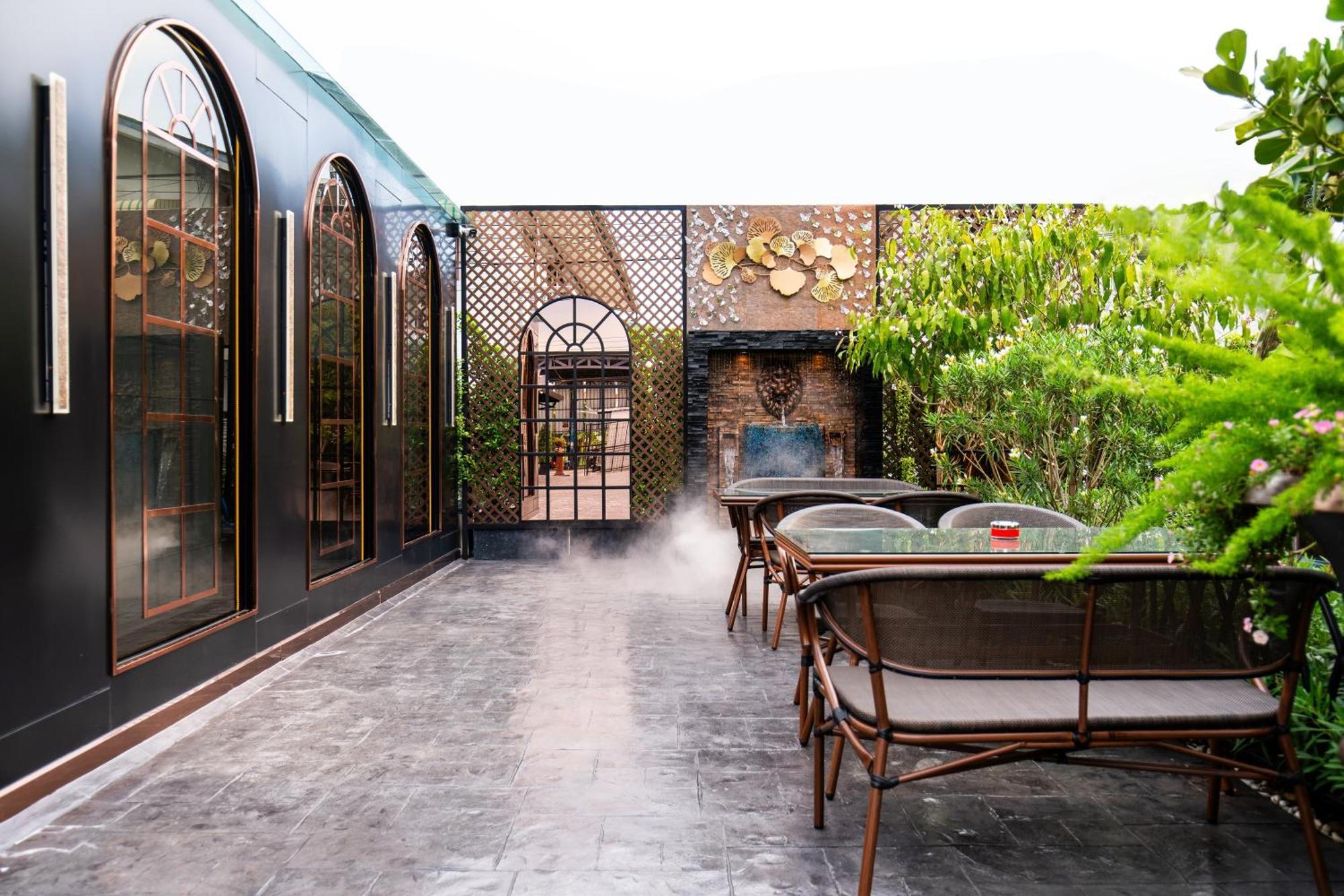 The One Smart Living Hotel