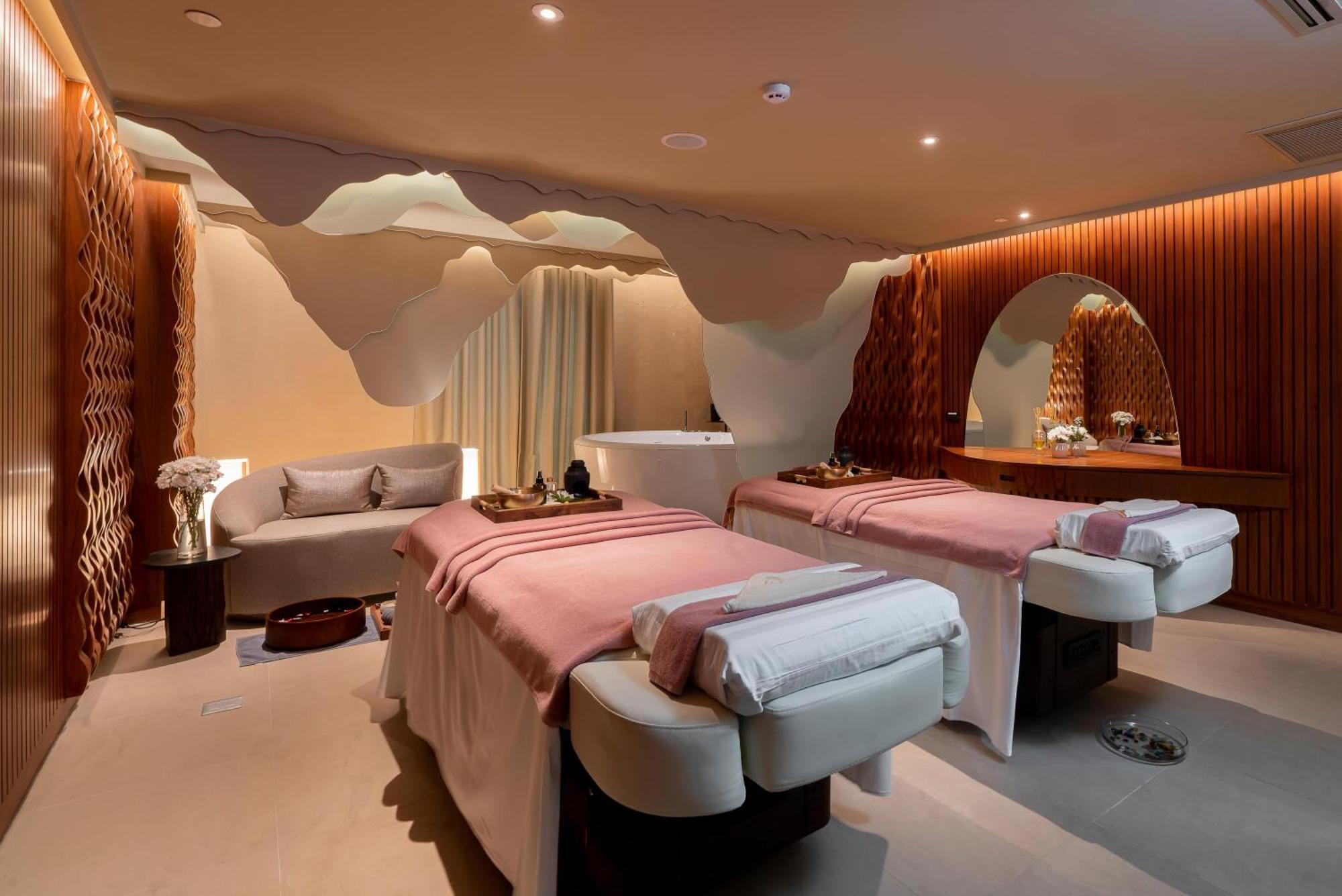 The Salil Riverside Hotel 5*