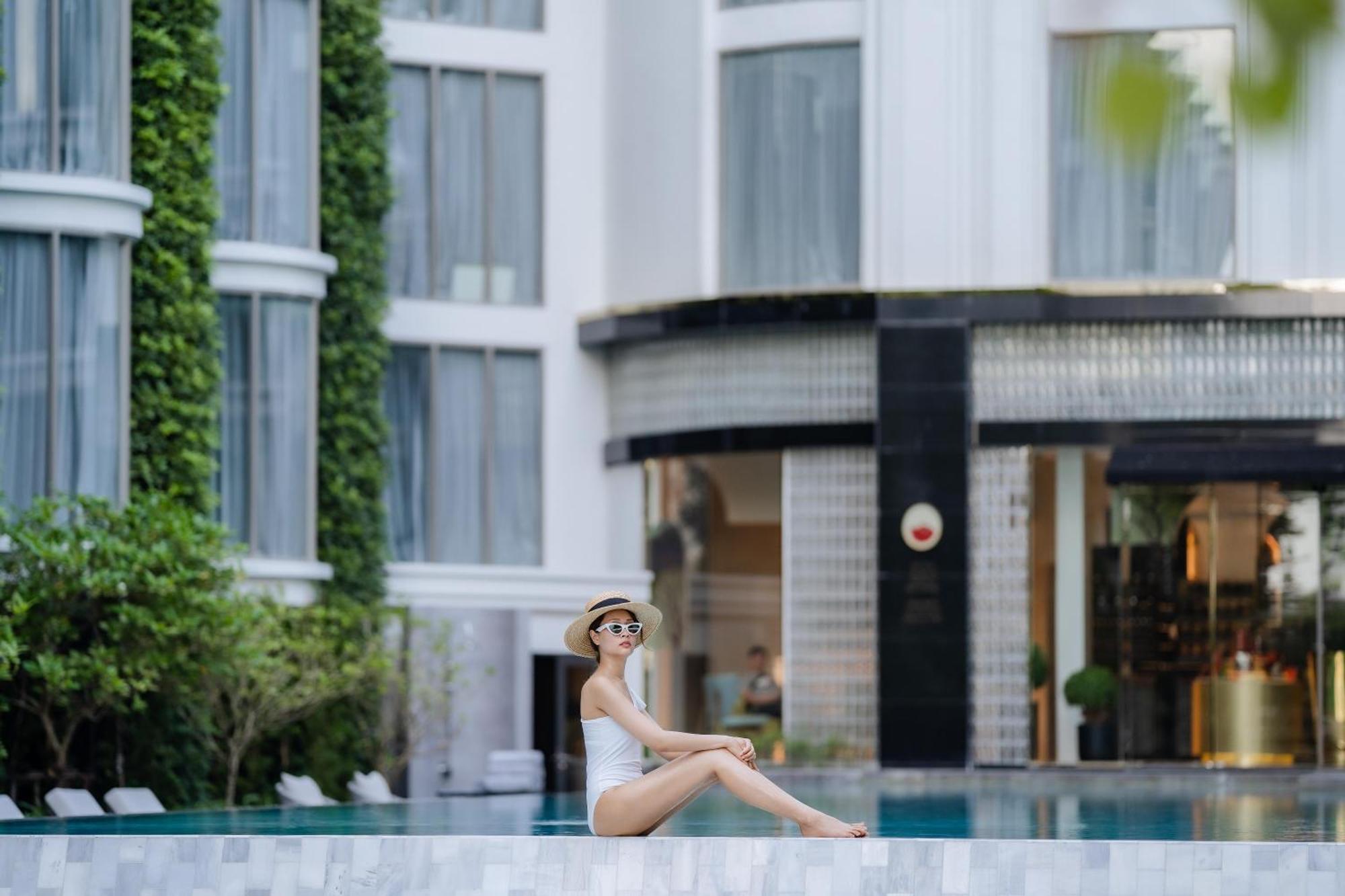 The Salil Riverside Hotel