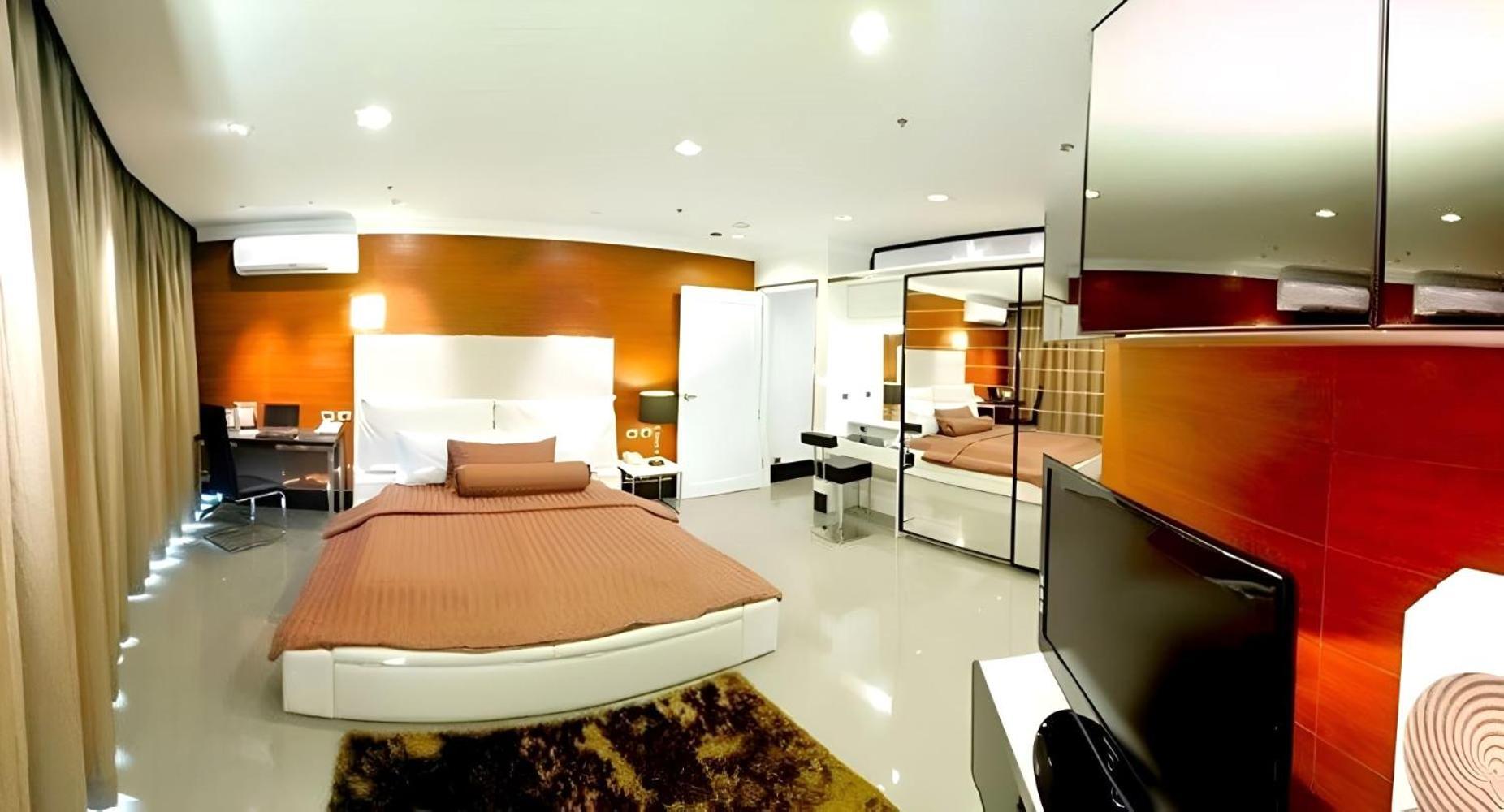 1million Dollar Lovely Large Asoke Mrt Bts Central Asoke