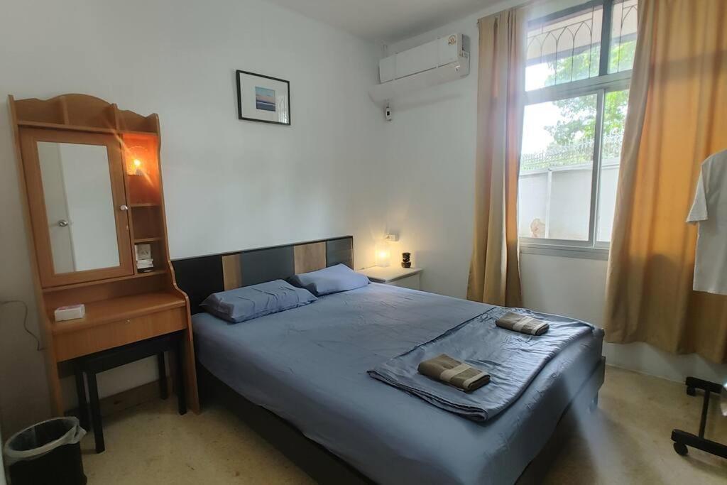 Holiday home 特具泰国风格大花园独栋别墅 订三晚以上提供免费10座车接机一次 Bangkok